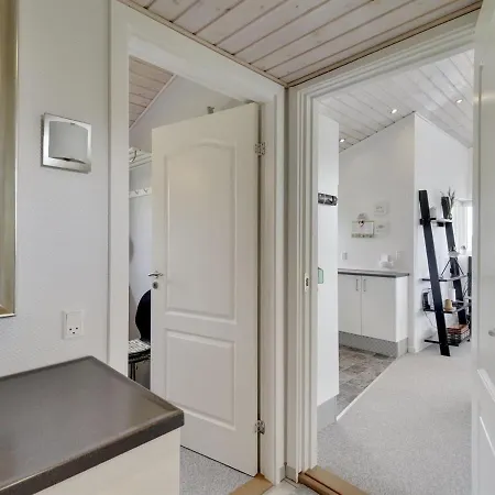 Holiday home Emmik - 150m From The Sea In Se Jutland By Interhome Borkop